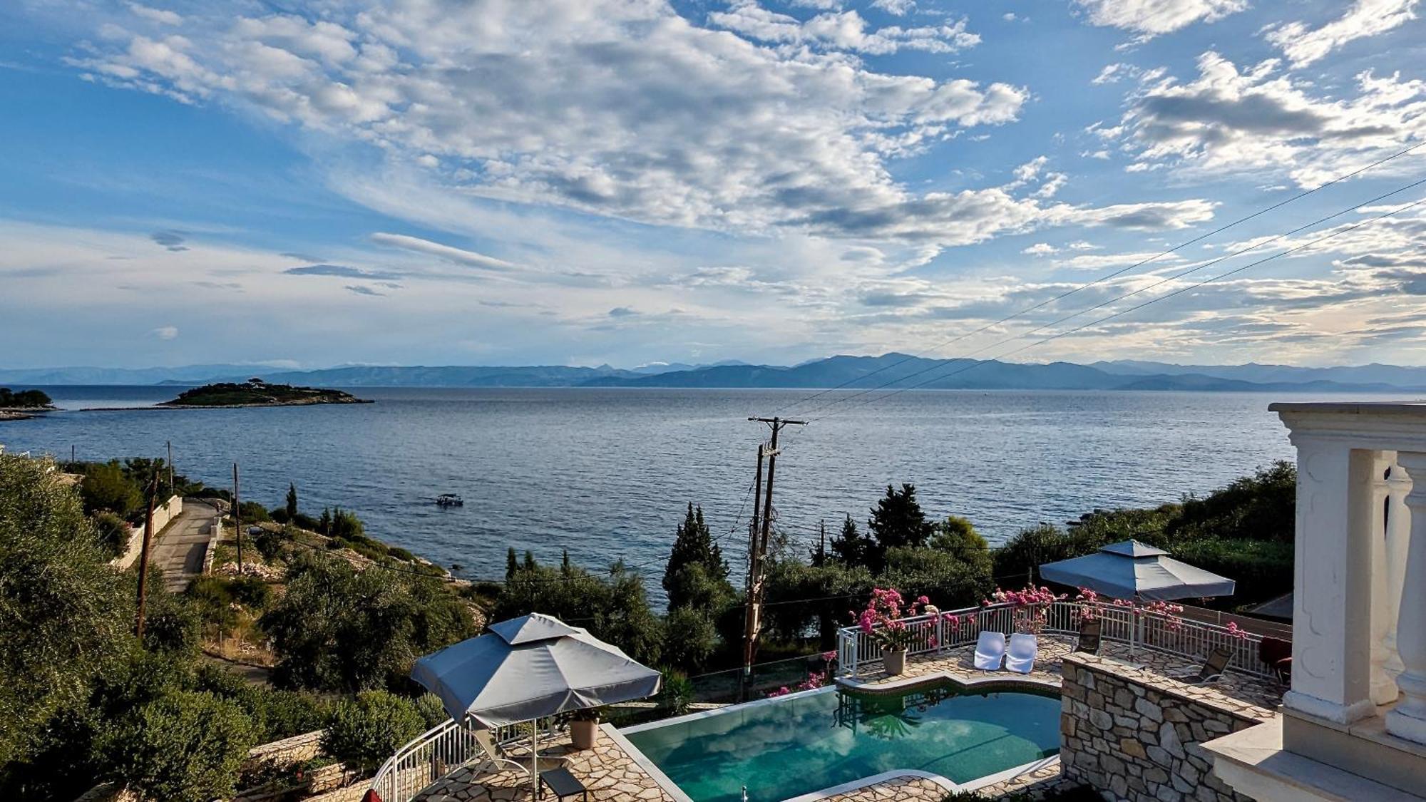 Villa Avgerini Paxos Gaios Exteriör bild