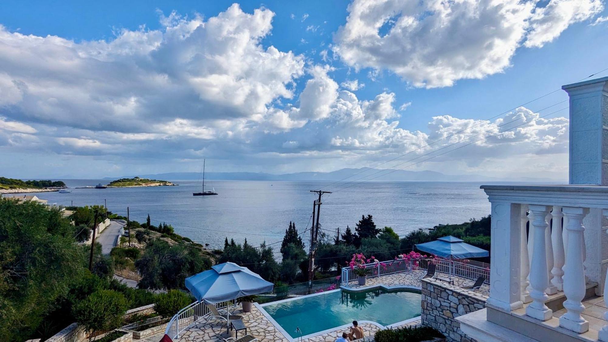 Villa Avgerini Paxos Gaios Exteriör bild